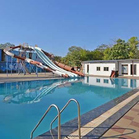 Oyo Midway Park Resort Atgaon Eksteriør bilde
