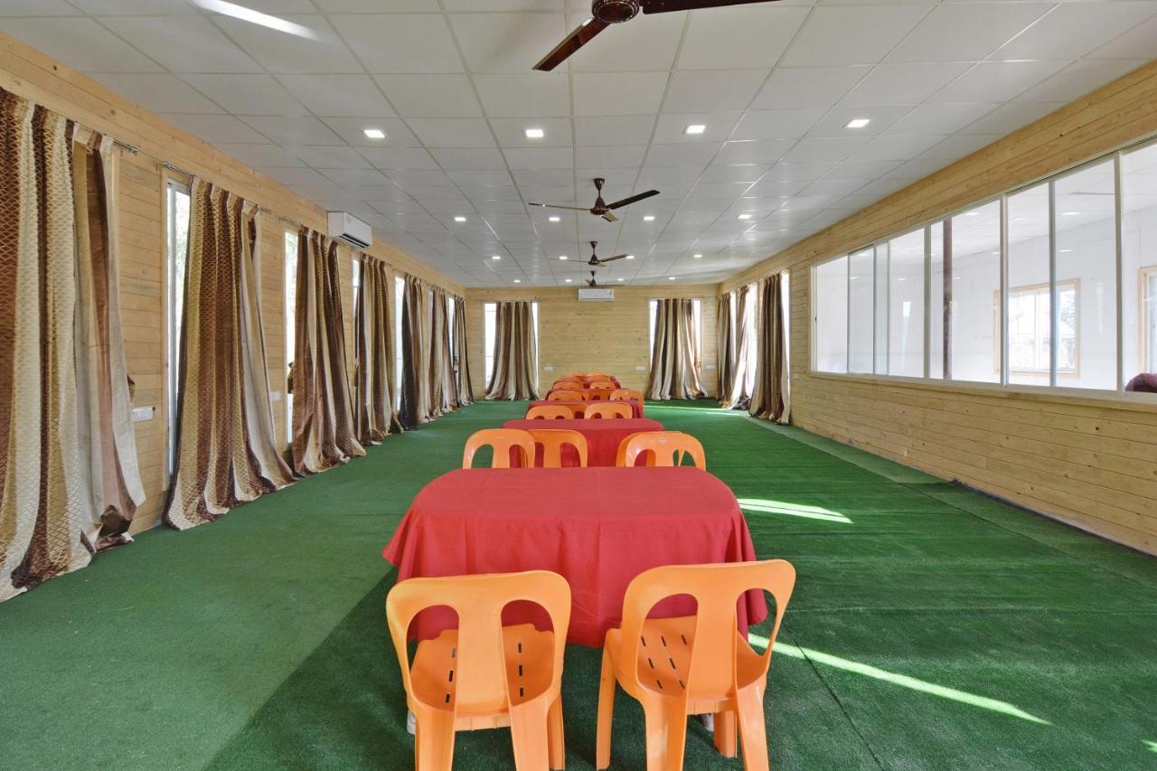 Oyo Midway Park Resort Atgaon Eksteriør bilde